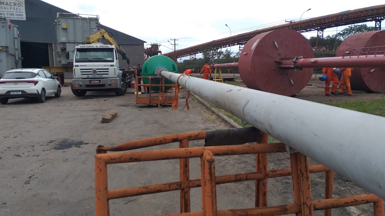 Turbina e tubulações - Safe Offshore